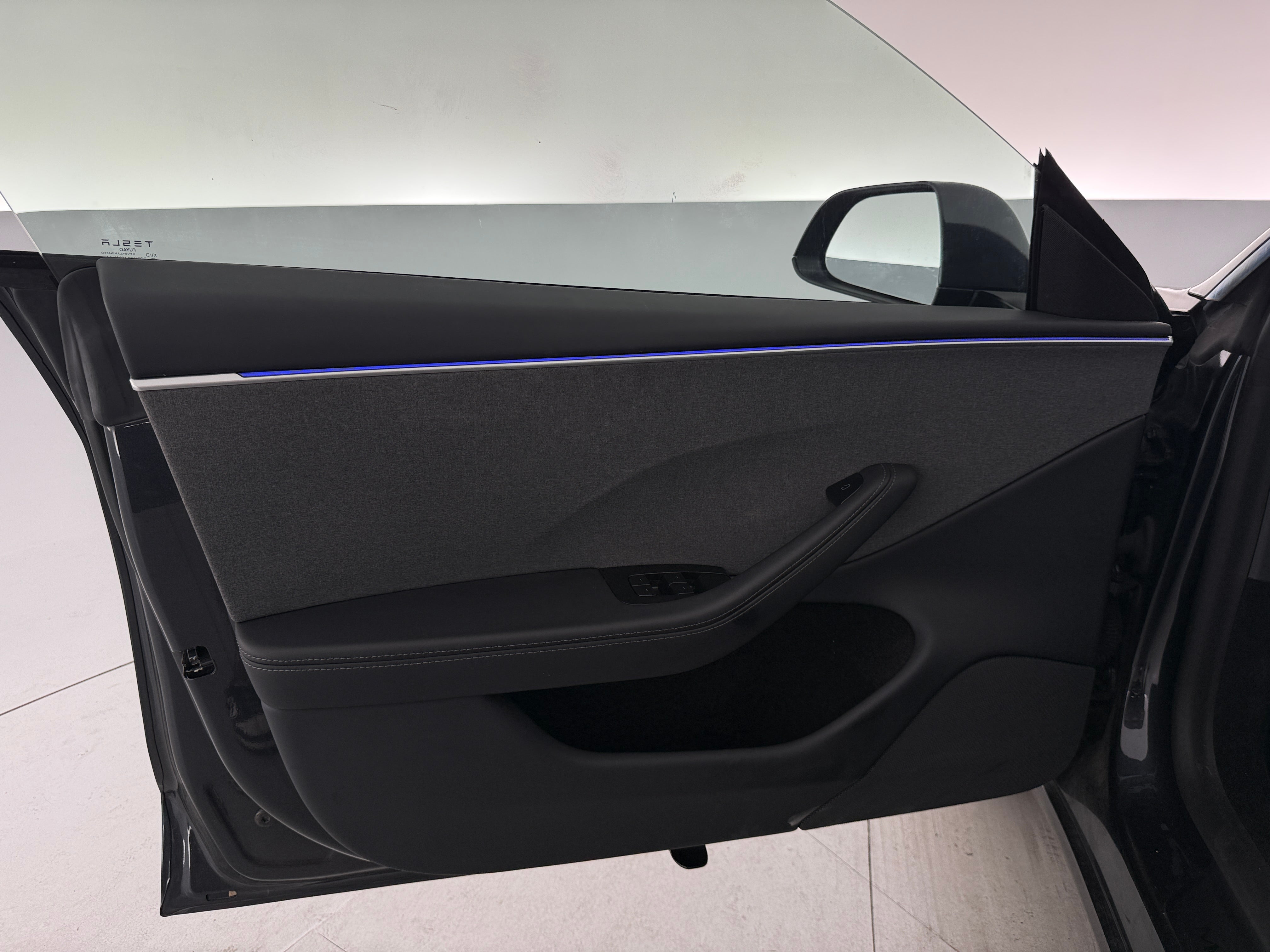 tesla model 3 2025 5YJ3E1EA5SF974244 image tesla model 3 2025 5YJ3E1EA5SF974244 image